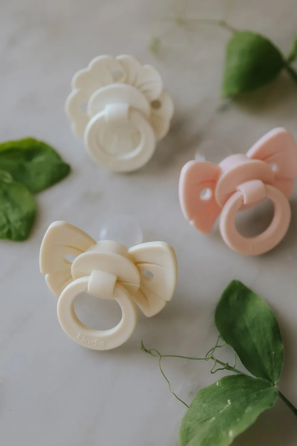 Binky Bloom Napp Vanilla White