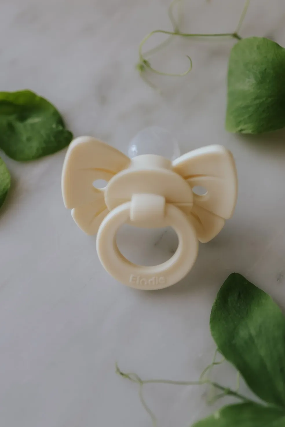 Binky Bow Napp Oat White