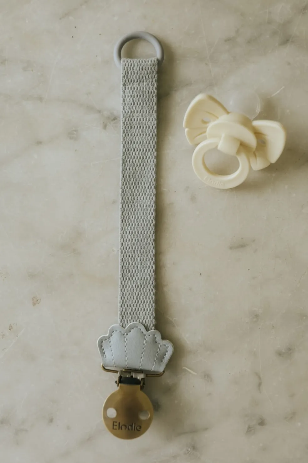 Binky Bow Napp Oat White