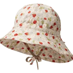 Chloe Solhatt Rose Strawberries