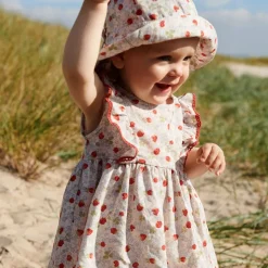 Chloe Solhatt Rose Strawberries