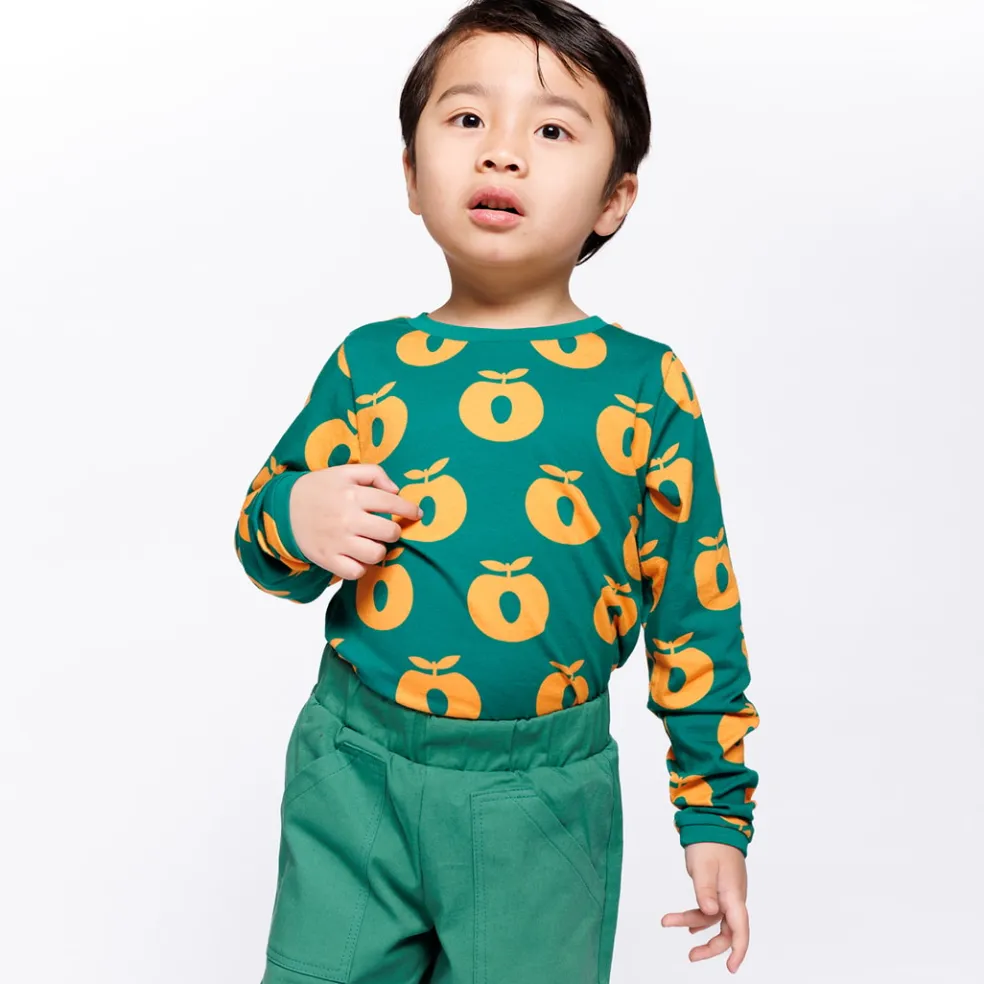 Elstar Long-Sleeved Top with Apples Cedar tree