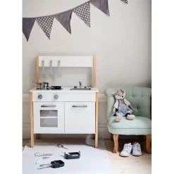 FSC 100% Classic Scandinavian Leksakskök Vit