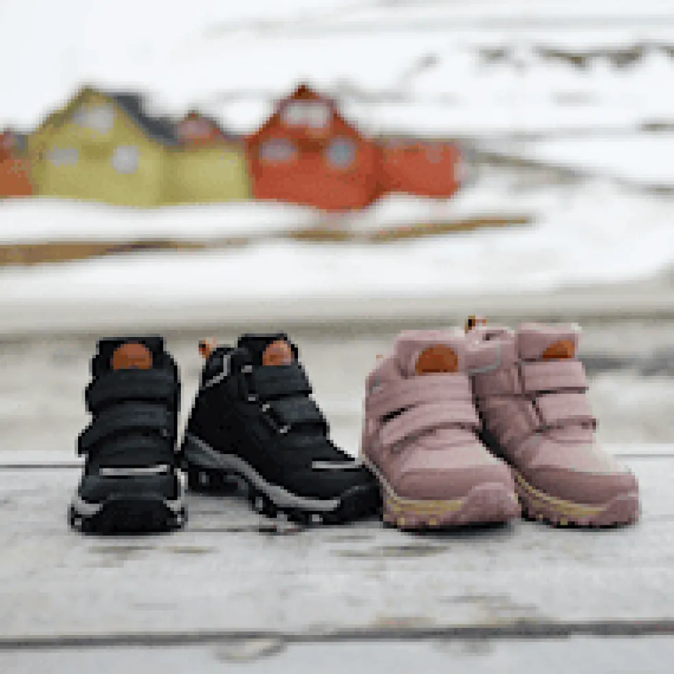 Lofoten Vattentät Sneakers Black
