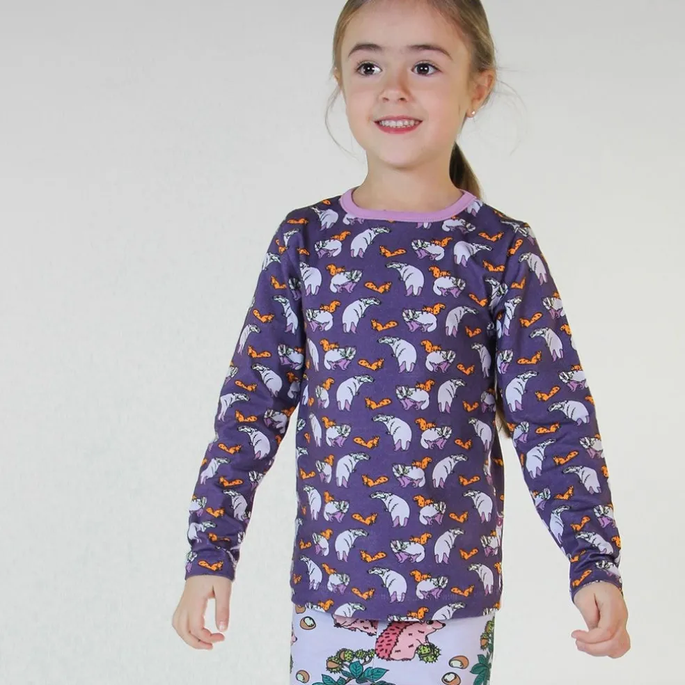 Long-sleeved top with badger and squirrel Loganberry